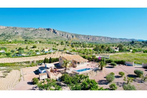 Villa i La Romana, Alicante, La Romana - € 349.995 | Ref: DNV0647 - foto 1