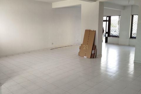 Erhvervsejendom i Carcavelos, Lisbon, Carcavelos - € 217.000 | Ref: C0184-01274 - foto 7