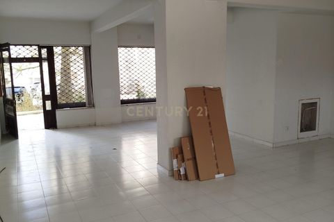 Erhvervsejendom i Carcavelos, Lisbon, Carcavelos - € 217.000 | Ref: C0184-01274 - foto 8