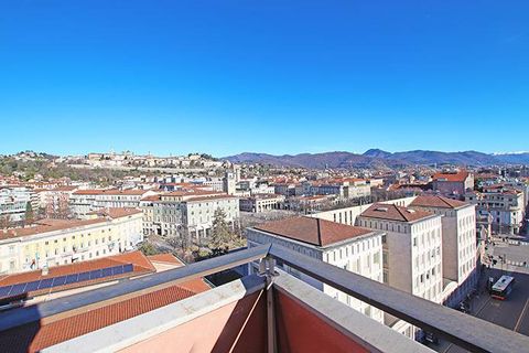 Lejlighed i Bergamo, Bergamo, Bergamo - € 1.100.000 | Ref: Bgtirab200_3 - foto 1