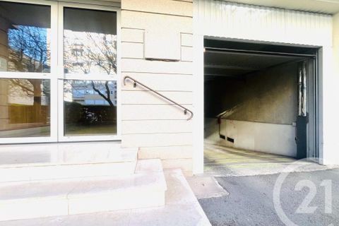 Garage i Limoges, Haute-Vienne, Limoges - € 12.800 | Ref: 1786 - foto 1