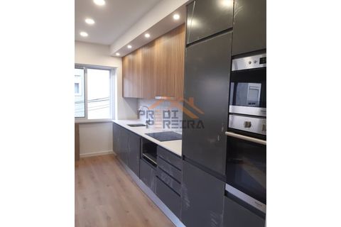 Lejlighed i Amadora, Lisbon, Amadora - € 319.500 | Ref: PP5901 - foto 2