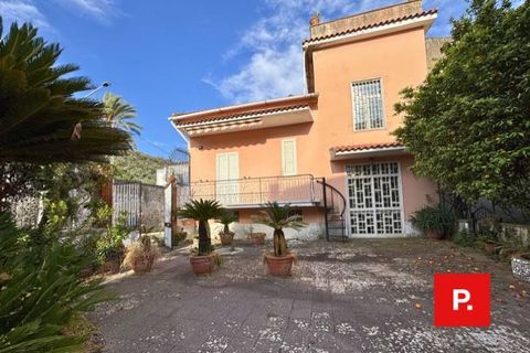 Villa i Caserta, Caserta, Caserta - € 410.000 | Ref: kA9435 - foto 1