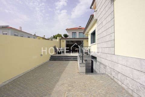 Villa a Carnaxide, Lisbon, Carnaxide - € 1.950.000 | Ref: CAS_160 - foto 43