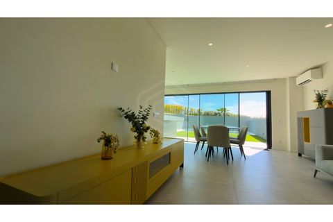 Rækkehus i Montenegro, Faro, Montenegro - € 795.000 | Ref: HAB_52709_L5 - foto 3