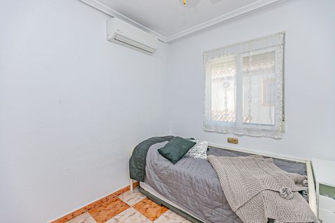 Byhus i Playa Flamenca, Alicante, Playa Flamenca - € 224.500 | Ref: V-53045 - foto 22