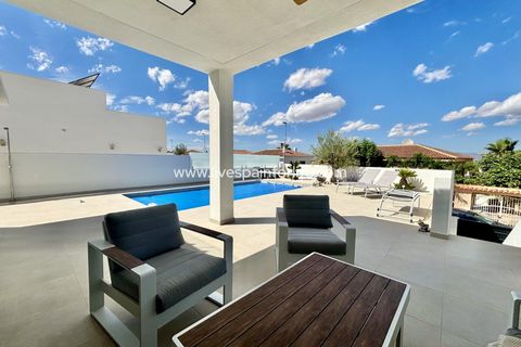 Villa a Rojales, Alicante, Rojales - € 483.000 | Ref: 68866 - foto 2