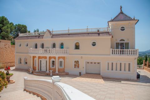 Villa en Altea, Alicante, Altea - € 3.900.000 | Ref: NO5059 - photo 1