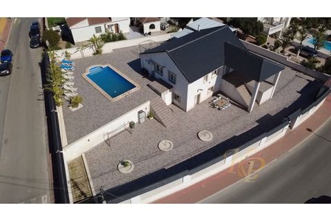 Villa i Los Balcones, Alicante, Los Balcones - € 595.000 | Ref: 0076-00767 - foto 32