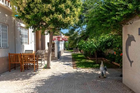 Villa a Torrevieja, Alicante, Torrevieja - € 675.000 | Ref: MLSC1834029/13477 - foto 3