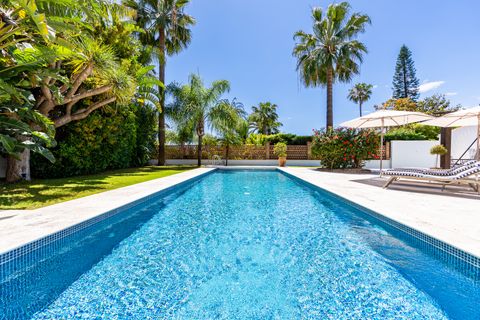 Villa a Marbella, Malaga, Marbella - € 4.390.000 | Ref: ST6302 - foto 2