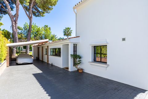 Villa a Marbella, Malaga, Marbella - € 4.390.000 | Ref: ST6302 - foto 12