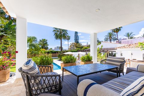 Villa a Marbella, Malaga, Marbella - € 4.390.000 | Ref: ST6302 - foto 31