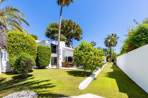 Villa a Marbella, Malaga, Marbella - € 4.390.000 | Ref: ST6302 - foto 32