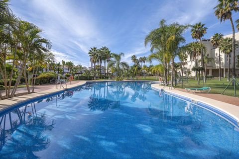 Lejlighed i Estepona, Malaga, Estepona - € 325.000 | Ref: R5325043 - foto 2
