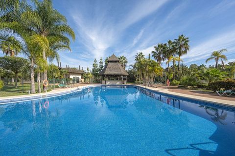 Lejlighed i Estepona, Malaga, Estepona - € 325.000 | Ref: R5325043 - foto 1
