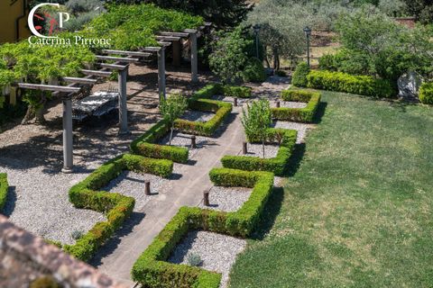 Villa a Florence, Florence, Florence - € 8.000/mes | Ref: AFF62 - foto 3