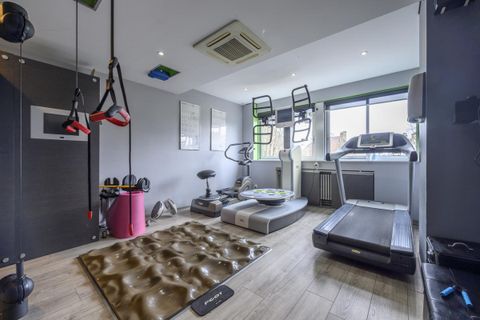Erhvervsejendom i Strasbourg, Bas-Rhin, Strasbourg - € 715.000 | Ref: fr040721 - foto 5
