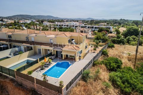 Villa i Almancil, Faro, Almancil - € 665.000 | Ref: MG2725AG_LX - foto 31