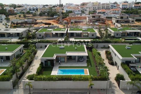 Villa a Montenegro, Faro, Montenegro - € 1.800.000 | Ref: MI1121NS_33_LX - foto 47