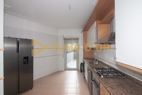 Leilighet i Carregado, Lisbon, Carregado - € 345 000 | Ref: APA_471 - foto 2