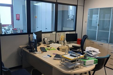 Erhvervsejendom i Parma, Parma, Parma - € 350.000 | Ref: HQA-1112 - foto 7