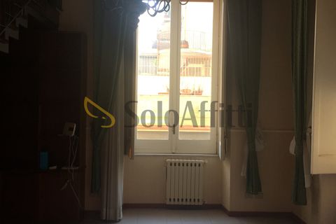 Apartament a Catania, Catania, Catania - € 950/mes | Ref: U104 - foto 3