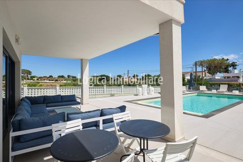 Villa i Pulsano, Taranto, Pulsano - € 495.000 | Ref: VL400 - foto 1