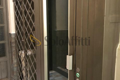 Apartament a Catania, Catania, Catania - € 450/mes | Ref: ResidencePOLITIApp.205 - foto 4