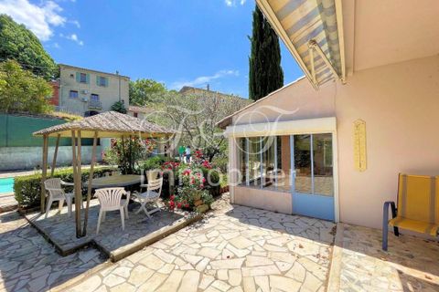 Villa i Apt, Vaucluse, Apt - € 264.000 | Ref: LUB-001099 - foto 8