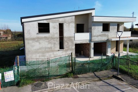 Villa a Brugine, Padua, Brugine - € 360.000 | Ref: BRU63 - foto 2
