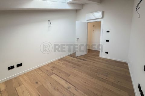 Leilighet i Creazzo, Vicenza, Creazzo - € 390 000 | Ref: es-500 - foto 23