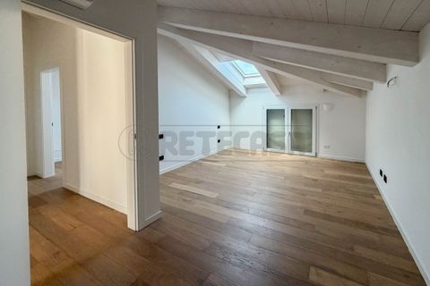 Leilighet i Creazzo, Vicenza, Creazzo - € 390 000 | Ref: es-500 - foto 34