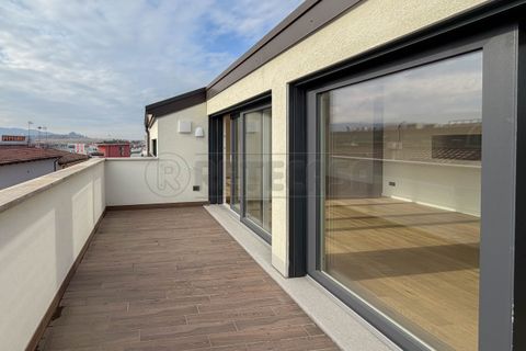 Leilighet i Creazzo, Vicenza, Creazzo - € 390 000 | Ref: es-500 - foto 37
