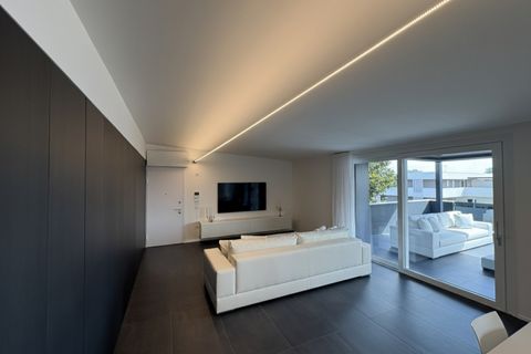 Penthouse i Stra, Venice, Stra - € 645.000 | Ref: AT121 - foto 6
