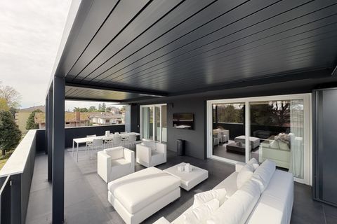 Penthouse i Stra, Venice, Stra - € 645.000 | Ref: AT121 - foto 12