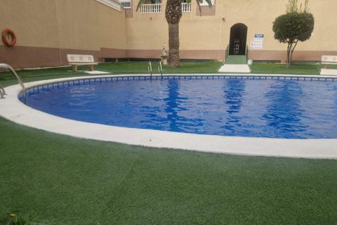 Leilighet i Torrevieja, Alicante, Torrevieja - € 134 900 | Ref: 777825 - foto 10