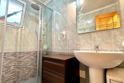 Leilighet i Torrevieja, Alicante, Torrevieja - € 134 900 | Ref: 777825 - foto 16