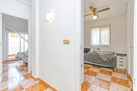 Villa i Playa Flamenca, Alicante, Playa Flamenca - € 224.500 | Ref: IV-87276 - foto 20
