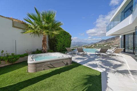 Villa i Altea, Alicante, Altea - € 2.495.000 | Ref: TAALT2781 - foto 16
