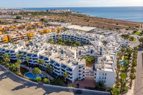 Penthouse i Playa Flamenca, Alicante, Playa Flamenca - € 225 000 | Ref: 2-16133/76413 - foto 2