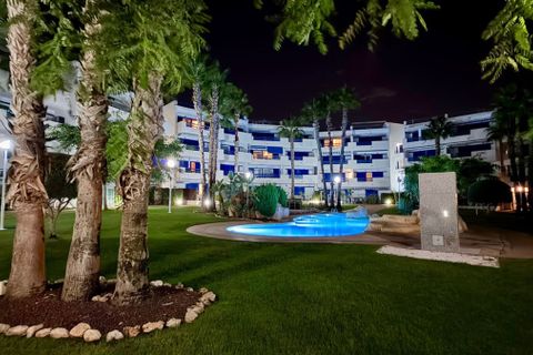Penthouse i Playa Flamenca, Alicante, Playa Flamenca - € 225 000 | Ref: 2-16133/76413 - foto 33