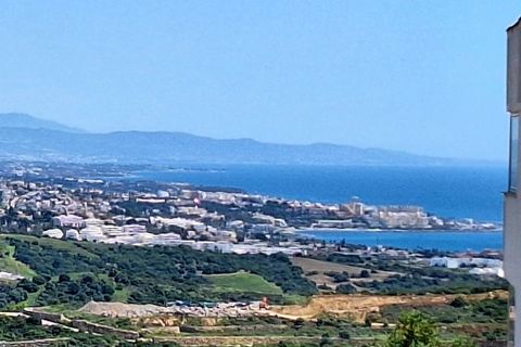Lejlighed i Estepona, Malaga - foto 3