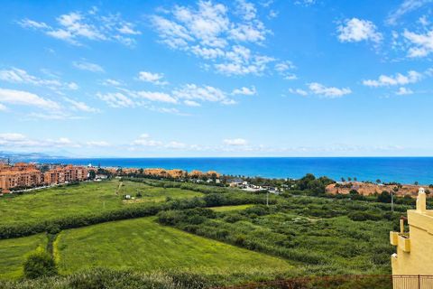 Leilighet i Estepona, Malaga, Estepona - € 275 000 | Ref: R5370931 - foto 3