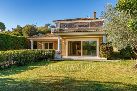 Villa i Antibes, Alpes-Maritimes, Antibes - € 1.650.000 | Ref: V0701AN - foto 3