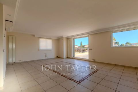 Villa i Antibes, Alpes-Maritimes, Antibes - € 1.650.000 | Ref: V0701AN - foto 10