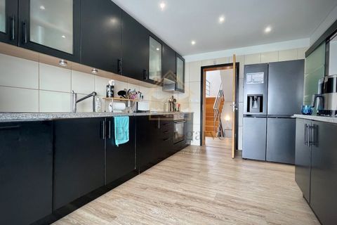 Villa i Albufeira, Faro, Albufeira - € 1.500.000 | Ref: 1903DLV501 - foto 17