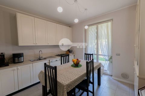 Rækkehus i Roncadelle, Brescia, Roncadelle - € 338.000 | Ref: 6415062020-1413 - foto 9
