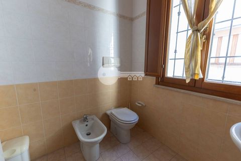 L'establiment comercial a Leno, Brescia, Leno - € 550/mes | Ref: 6415062020-1416 - foto 13