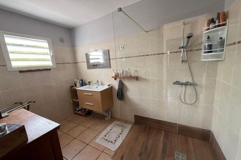 Villa i Saint-Benoit, La Reunion, Saint-Benoit - € 522.500 | Ref: MV280 - foto 12
